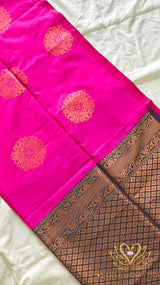 Zari Floral Motif Semi Silk Saree - view 5
