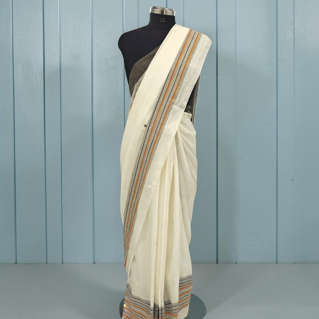 Handloom Saree with Minimalistic Butti