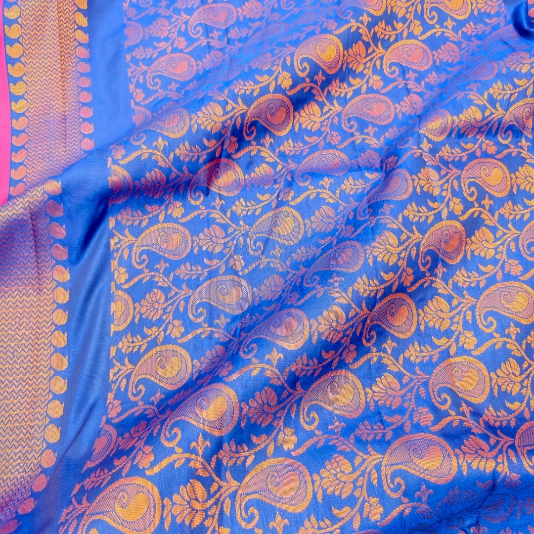 Paisley Butti Borderless Semi Silk