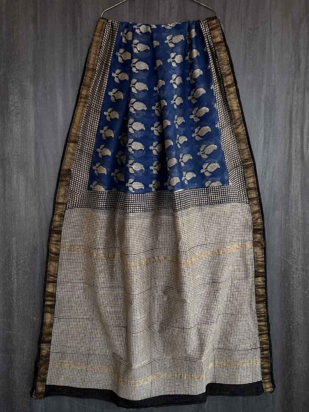 Indigo Aam Butti Checks Bagru Maheshwari